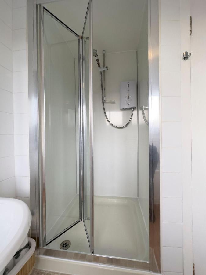 Scandi Style Apartment With Stunning Views ลินลิธโกว ภายนอก รูปภาพ